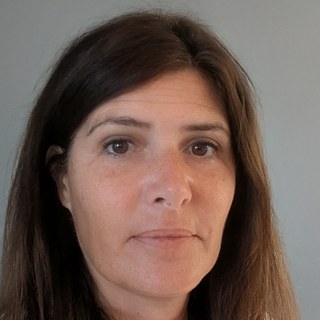 Dr Delphine Gillard
